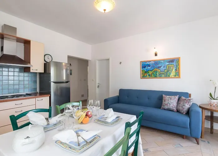 Ivona In Strandnaehe By Interhome * Malinska